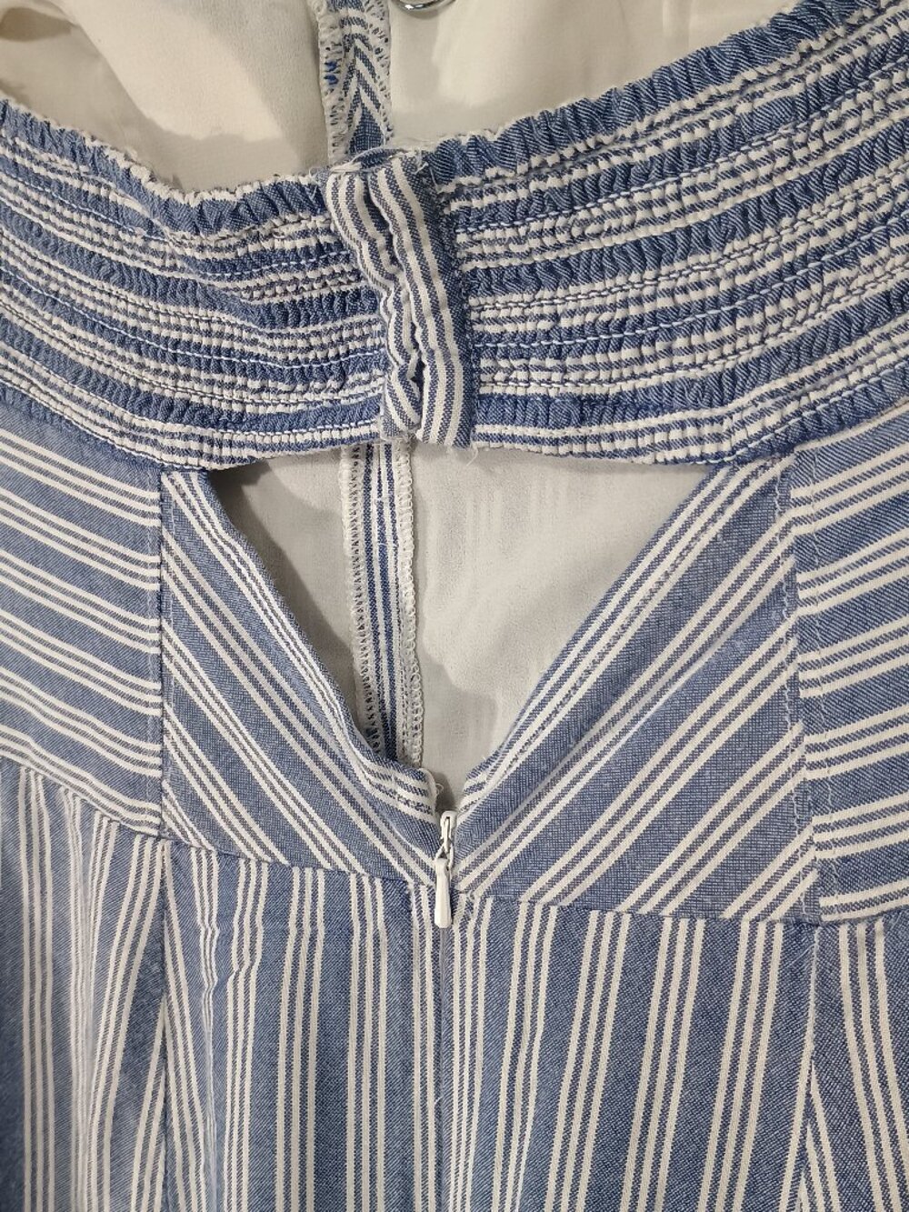 American Eagle Size 4 Blue White Striped Strapless Wide-Leg Jumpsuit - Picture 6 of 11